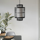 zwarte lamp van bamboe