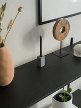 grijze kandelaar van steen