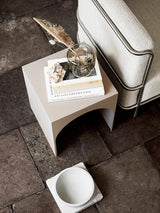 opal vase kristina dam