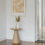 face vaas met droogbloemen