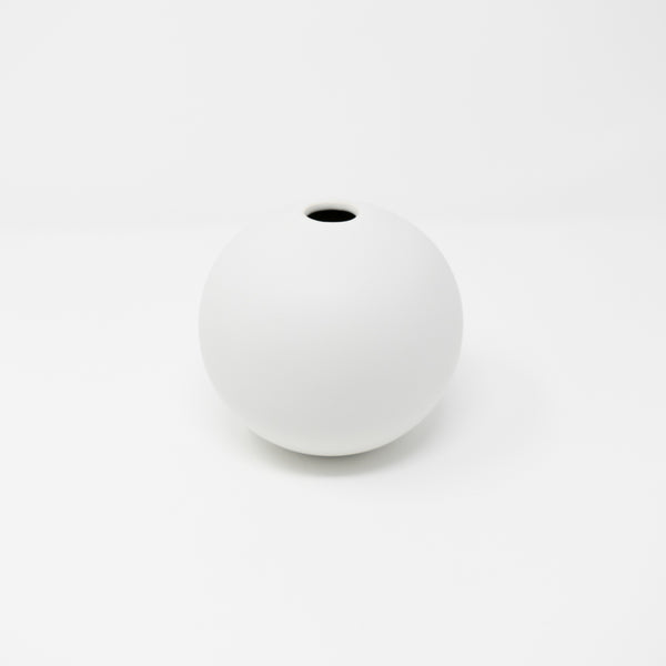 ronde witte vaas